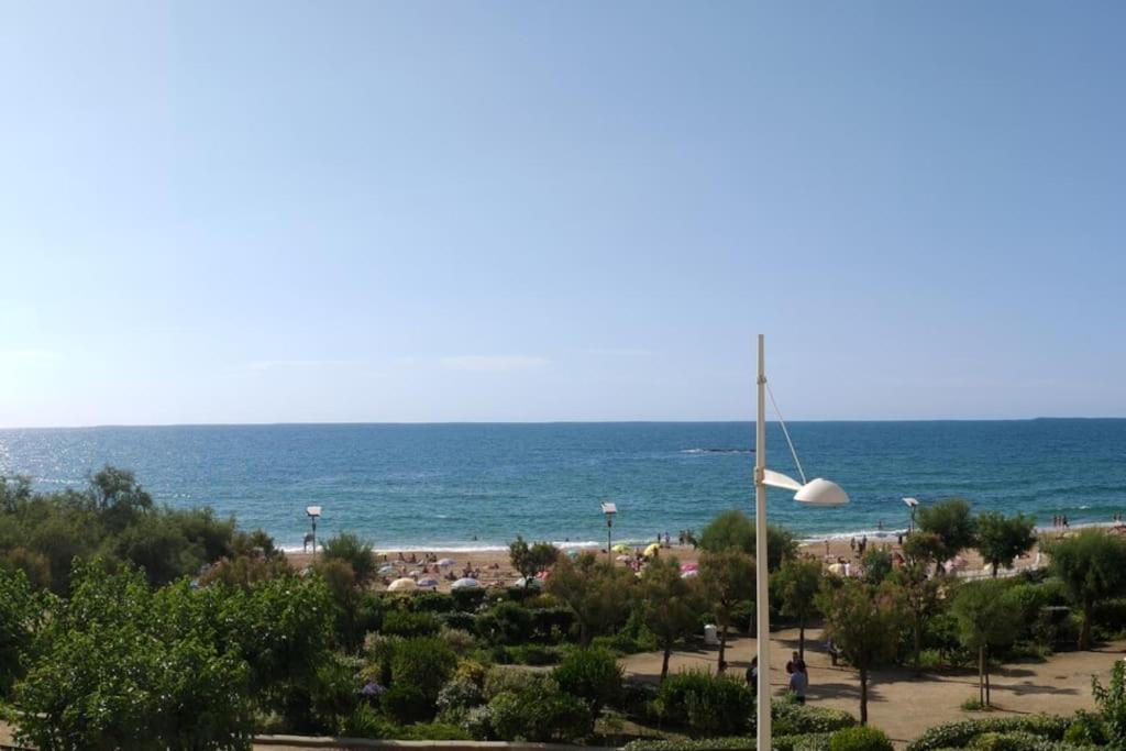 Appartement Le Sahel - Vue Imprenable Sur L'Ocean 비아히쯔 외부 사진